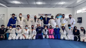 Escuela de artes marciales, Karate, Jiu jitsu brasileño, combate, defensa personal
